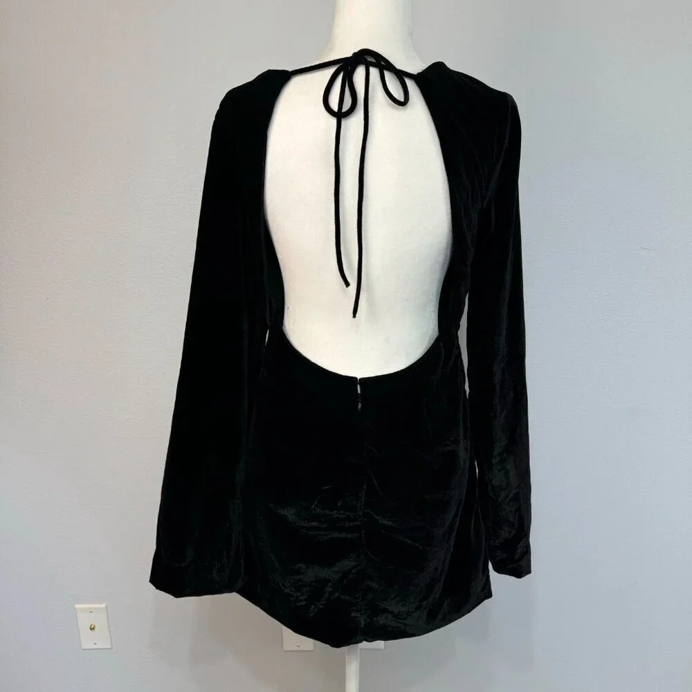 Free People Women's Chelsea Mini Dress Long Sleeve Low‎ Open-Back Black Size Med